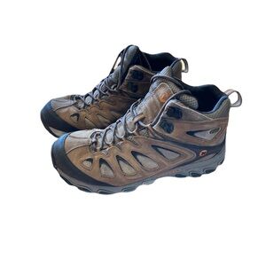 Men’s Merrell Hiking Shoes, Sz. 10, Brown, Select Dry/Select Grip